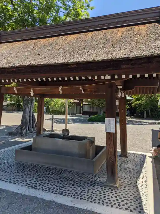 尾張大國霊神社(国府宮)の手水舎