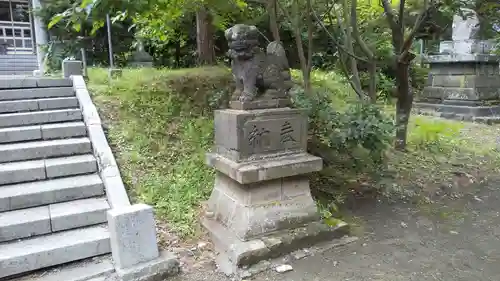 由仁神社の狛犬