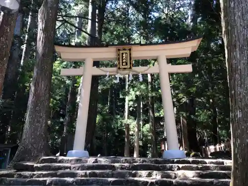 飛瀧神社（熊野那智大社別宮）の鳥居