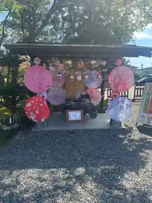 伊達神社の{uncategorized: "未分類", other: "その他", undefined: "問題あり", building: "その他建物", grave: "お墓", sacred_gate: "鳥居", guardian: "狛犬", statue: "像", buddha: "仏像", history: "歴史", nature: "自然", garden: "庭園", animal: "動物", pagoda: "塔", temizu: "手水舎", mountain_gate: "山門・神門", sanctuary: "本殿・本堂", subordinate: "末社・摂社", art: "芸術", scenery: "景色", jizo: "地蔵", ema: "絵馬", goshuin: "御朱印", omikuji: "おみくじ", items: "授与品その他", amulet: "お守り", goshuincho: "御朱印帳", eats: "食事", festival: "お祭り", votive_dance: "神楽", shichigosan: "七五三参", wedding: "結婚式", experience: "体験その他", initially: "初詣", around: "周辺", anti_infection: "感染症対策"}