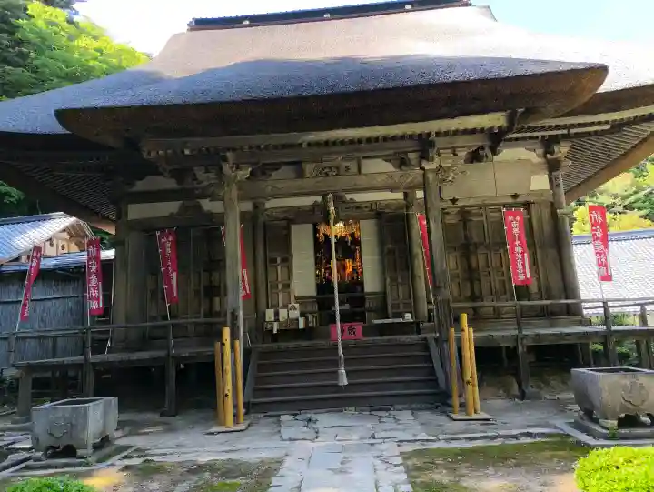 瓦屋寺の{uncategorized: "未分類", other: "その他", undefined: "問題あり", building: "その他建物", grave: "お墓", sacred_gate: "鳥居", guardian: "狛犬", statue: "像", buddha: "仏像", history: "歴史", nature: "自然", garden: "庭園", animal: "動物", pagoda: "塔", temizu: "手水舎", mountain_gate: "山門・神門", sanctuary: "本殿・本堂", subordinate: "末社・摂社", art: "芸術", scenery: "景色", jizo: "地蔵", ema: "絵馬", goshuin: "御朱印", omikuji: "おみくじ", items: "授与品その他", amulet: "お守り", goshuincho: "御朱印帳", eats: "食事", festival: "お祭り", votive_dance: "神楽", shichigosan: "七五三参", wedding: "結婚式", experience: "体験その他", initially: "初詣", around: "周辺", anti_infection: "感染症対策"}