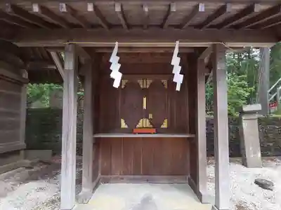 北口本宮冨士浅間神社の末社・摂社