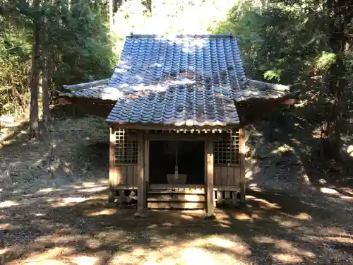 小川平神社の本殿・本堂