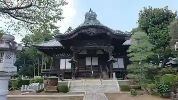 弘経寺の本殿・本堂