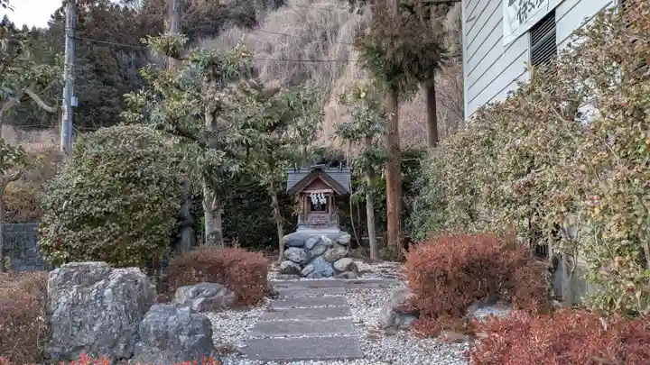 矢尾神社の本殿・本堂