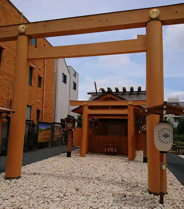 【閉業】小石川大神宮の鳥居