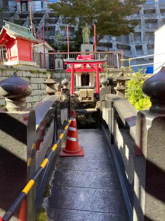 開運出世稲荷(延命院境内社)(神奈川県)