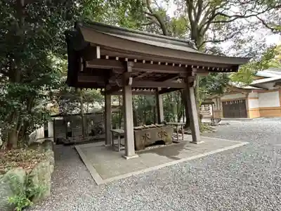 氷上姉子神社(熱田神宮摂社)の手水舎