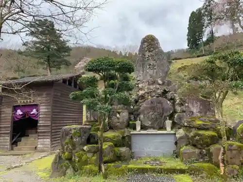 朝倉神社の建物その他