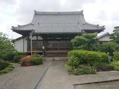 徳仁寺の本殿・本堂