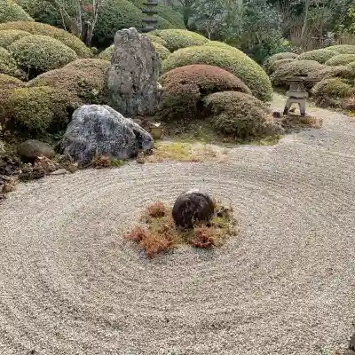 興禅寺の{uncategorized: "未分類", other: "その他", undefined: "問題あり", building: "その他建物", grave: "お墓", sacred_gate: "鳥居", guardian: "狛犬", statue: "像", buddha: "仏像", history: "歴史", nature: "自然", garden: "庭園", animal: "動物", pagoda: "塔", temizu: "手水舎", mountain_gate: "山門・神門", sanctuary: "本殿・本堂", subordinate: "末社・摂社", art: "芸術", scenery: "景色", jizo: "地蔵", ema: "絵馬", goshuin: "御朱印", omikuji: "おみくじ", items: "授与品その他", amulet: "お守り", goshuincho: "御朱印帳", eats: "食事", festival: "お祭り", votive_dance: "神楽", shichigosan: "七五三参", wedding: "結婚式", experience: "体験その他", initially: "初詣", around: "周辺", anti_infection: "感染症対策"}
