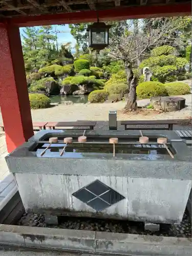 甲斐善光寺の手水舎