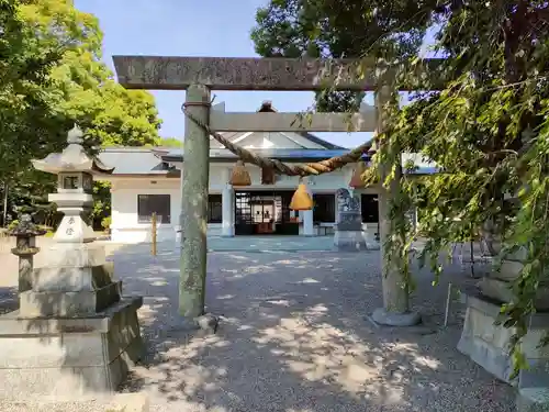 都波岐奈加等神社の鳥居