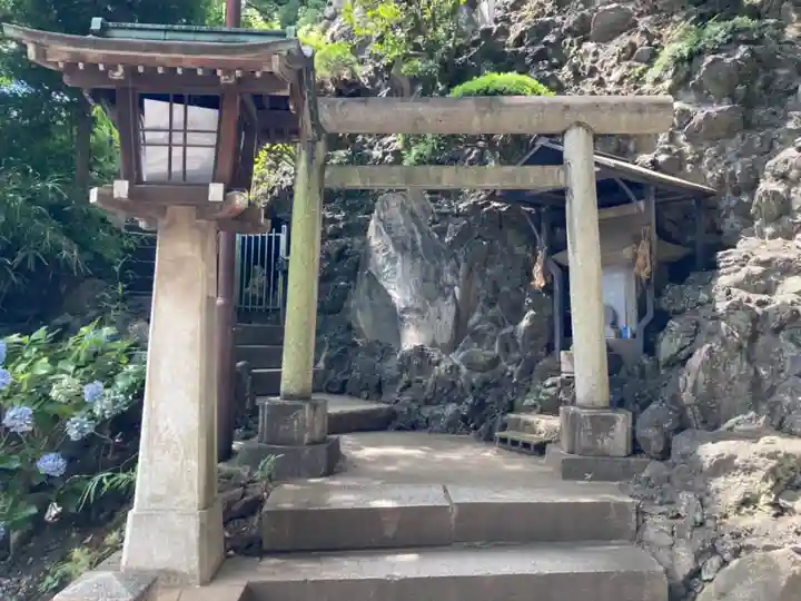 品川神社の鳥居