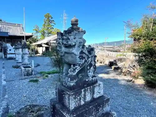 川合神社の狛犬