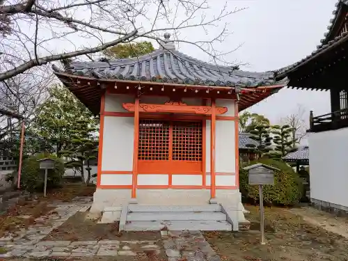 円成寺の末社・摂社