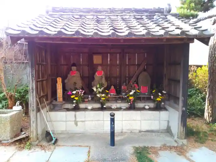 正蔵寺の末社・摂社