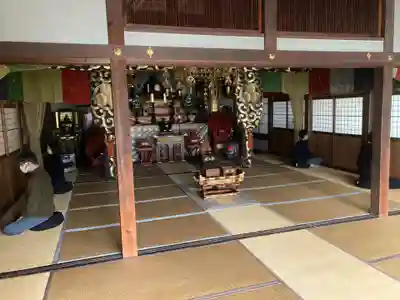 安用寺の本殿・本堂