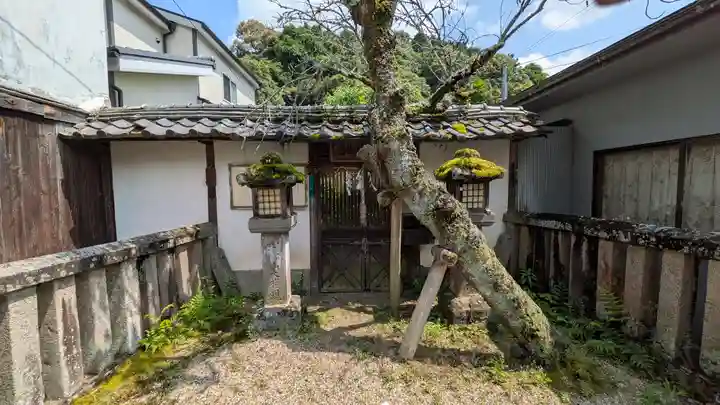 長谷山口坐神社遥拝所(ふしおがみ)(奈良県)