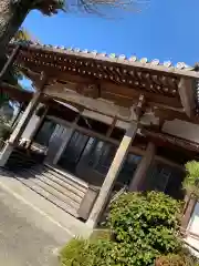 西岸寺の本殿