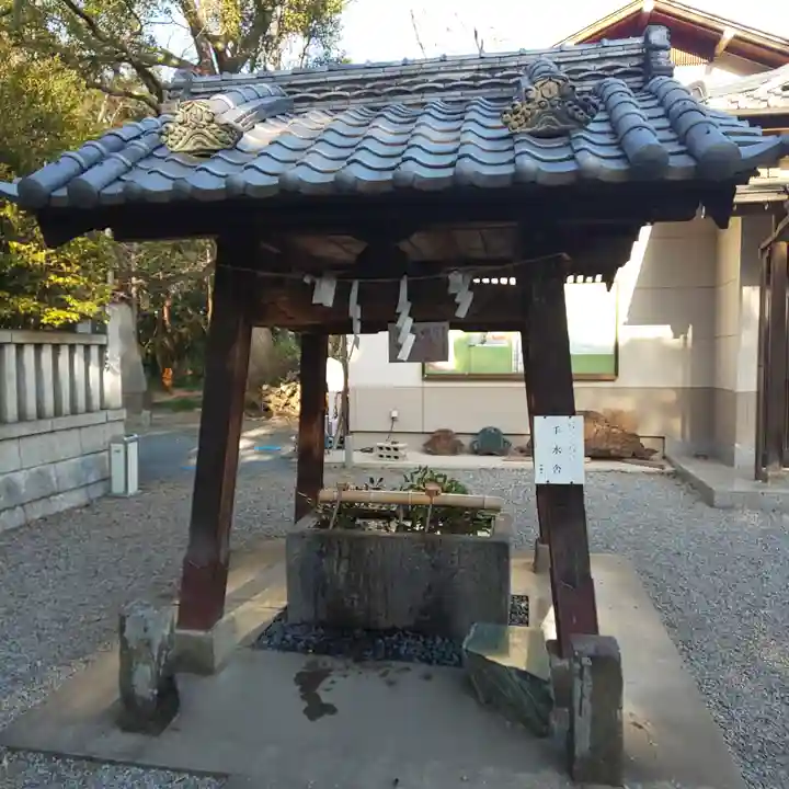 玉敷神社の手水舎