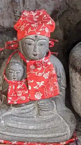 名古屋教会の地蔵