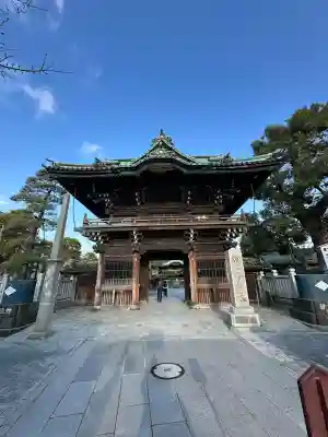題経寺（柴又帝釈天）の{uncategorized: "未分類", other: "その他", undefined: "問題あり", building: "その他建物", grave: "お墓", sacred_gate: "鳥居", guardian: "狛犬", statue: "像", buddha: "仏像", history: "歴史", nature: "自然", garden: "庭園", animal: "動物", pagoda: "塔", temizu: "手水舎", mountain_gate: "山門・神門", sanctuary: "本殿・本堂", subordinate: "末社・摂社", art: "芸術", scenery: "景色", jizo: "地蔵", ema: "絵馬", goshuin: "御朱印", omikuji: "おみくじ", items: "授与品その他", amulet: "お守り", goshuincho: "御朱印帳", eats: "食事", festival: "お祭り", votive_dance: "神楽", shichigosan: "七五三参", wedding: "結婚式", experience: "体験その他", initially: "初詣", around: "周辺", anti_infection: "感染症対策"}