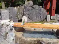 旦飯野神社の手水