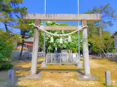 東野神社（東野町）の鳥居