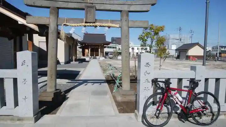 西加平神社の鳥居