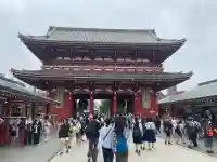 浅草寺の山門・神門