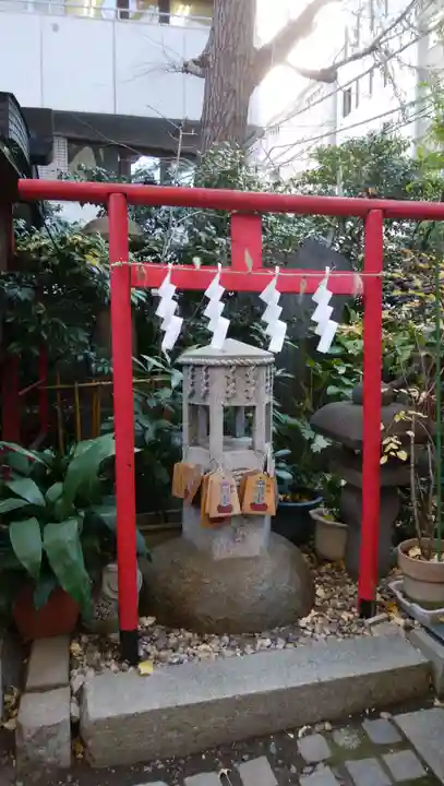 三崎稲荷神社の末社・摂社