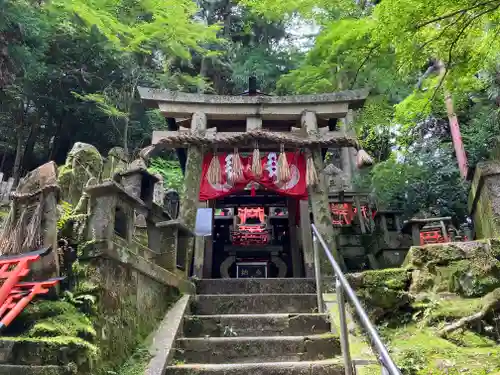 伏見稲荷大社　御膳谷奉拝所(京都府)