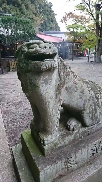 日高神社の狛犬