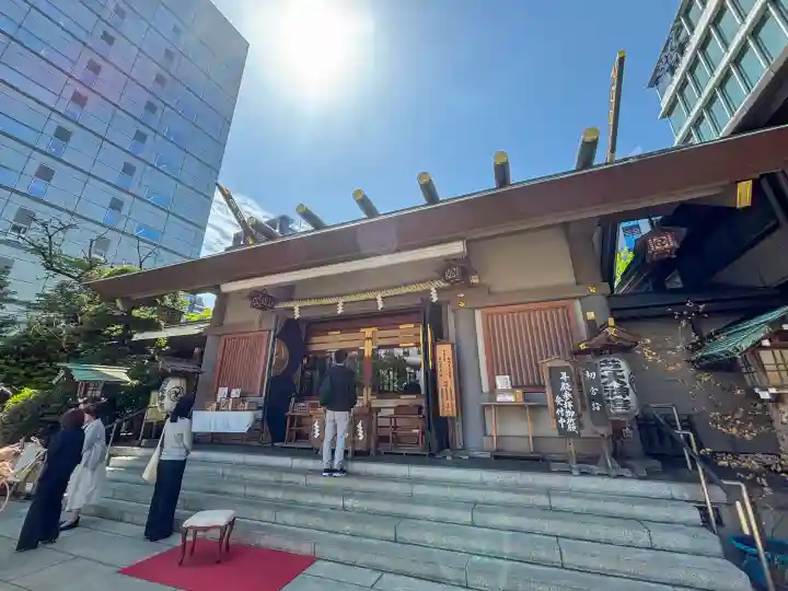 芝大神宮の{uncategorized: "未分類", other: "その他", undefined: "問題あり", building: "その他建物", grave: "お墓", sacred_gate: "鳥居", guardian: "狛犬", statue: "像", buddha: "仏像", history: "歴史", nature: "自然", garden: "庭園", animal: "動物", pagoda: "塔", temizu: "手水舎", mountain_gate: "山門・神門", sanctuary: "本殿・本堂", subordinate: "末社・摂社", art: "芸術", scenery: "景色", jizo: "地蔵", ema: "絵馬", goshuin: "御朱印", omikuji: "おみくじ", items: "授与品その他", amulet: "お守り", goshuincho: "御朱印帳", eats: "食事", festival: "お祭り", votive_dance: "神楽", shichigosan: "七五三参", wedding: "結婚式", experience: "体験その他", initially: "初詣", around: "周辺", anti_infection: "感染症対策"}