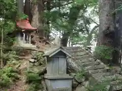 稲荷神社の末社