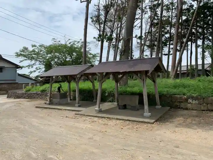 八幡神社の手水舎