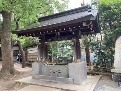 王子神社の手水舎
