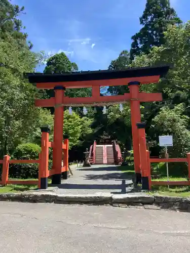 丹生都比売神社の鳥居