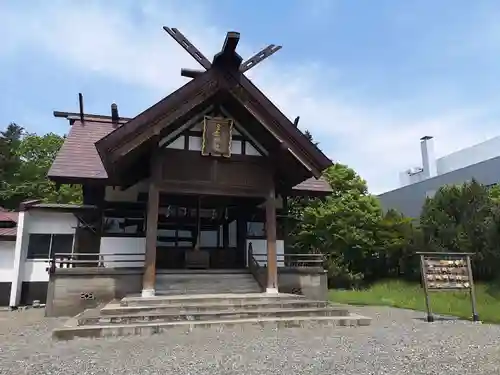 澄丘神社の本殿