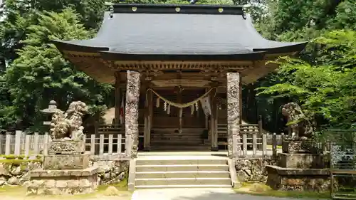 粟鹿神社の本殿・本堂