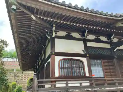 観音寺の{uncategorized: "未分類", other: "その他", undefined: "問題あり", building: "その他建物", grave: "お墓", sacred_gate: "鳥居", guardian: "狛犬", statue: "像", buddha: "仏像", history: "歴史", nature: "自然", garden: "庭園", animal: "動物", pagoda: "塔", temizu: "手水舎", mountain_gate: "山門・神門", sanctuary: "本殿・本堂", subordinate: "末社・摂社", art: "芸術", scenery: "景色", jizo: "地蔵", ema: "絵馬", goshuin: "御朱印", omikuji: "おみくじ", items: "授与品その他", amulet: "お守り", goshuincho: "御朱印帳", eats: "食事", festival: "お祭り", votive_dance: "神楽", shichigosan: "七五三参", wedding: "結婚式", experience: "体験その他", initially: "初詣", around: "周辺", anti_infection: "感染症対策"}