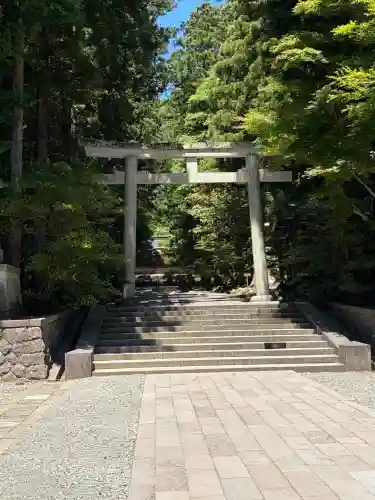 彌彦神社(新潟県)