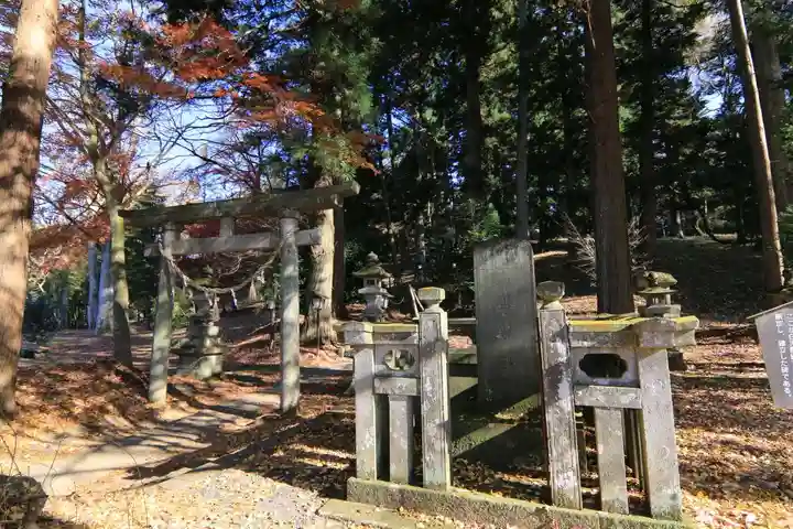 白河神社の鳥居