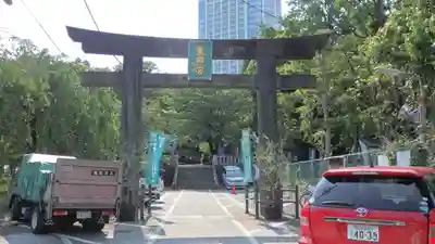 芝東照宮の鳥居