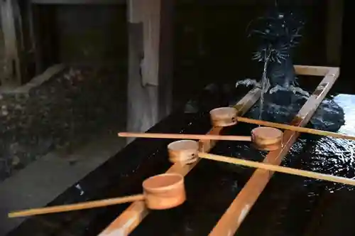 川越氷川神社の手水舎