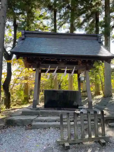 諏訪大社上社前宮(長野県)