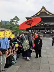 善光寺の建物その他