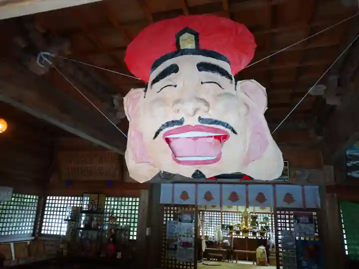 岩屋神社の本殿・本堂