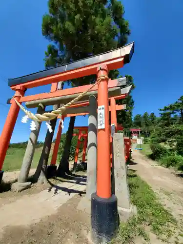 高屋敷稲荷神社の鳥居